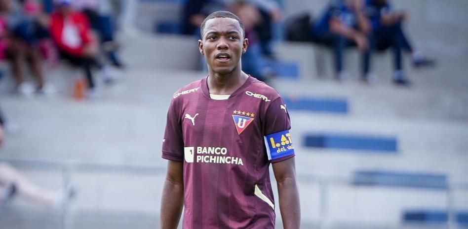 世界杯手机直播入口-世体：巴萨正试训厄瓜多尔17岁后腰卡斯蒂略，评估其竞技水平